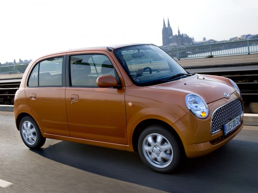  Daihatsu Trevis 2006 года  (фото 31 из 36)